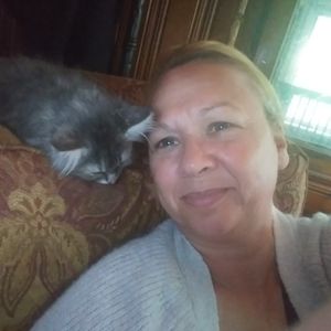 Meet your Posher, Christine